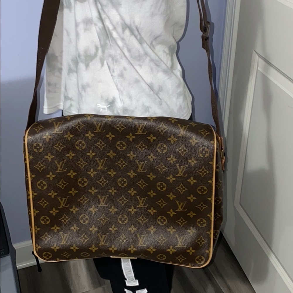 Louis Vuitton monogram abbesses bag - Picture 6 of 12
